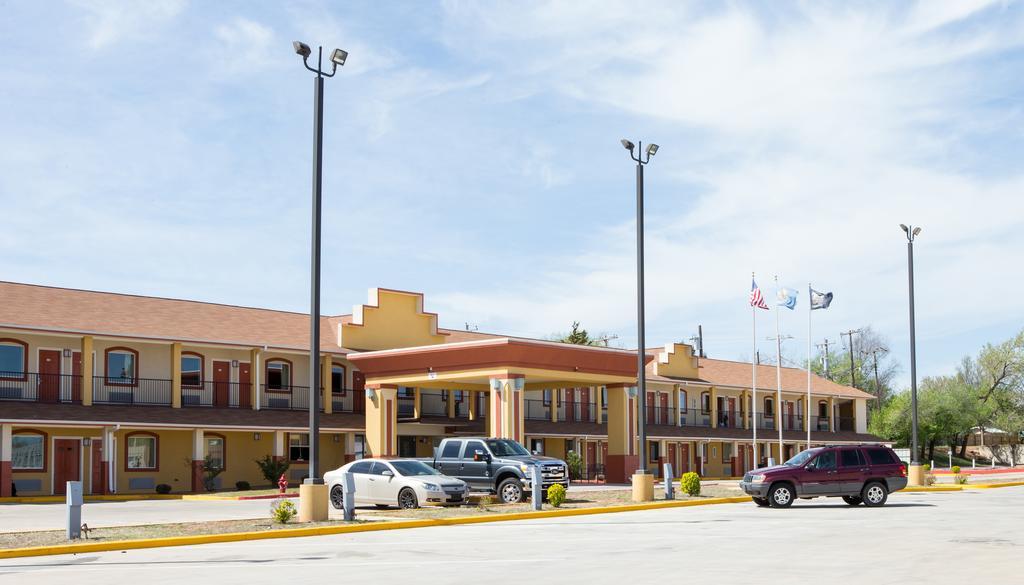 Sands Inn & Suites Woodward Exterior photo